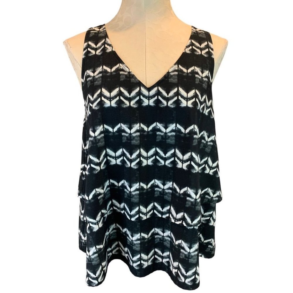 Medium Merona Women's Black White Layered Sleeveless Pullover V-Neck Blouse‎